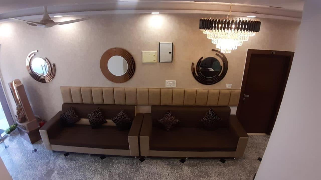 The Divine Oak Hotel Katra  Exterior photo